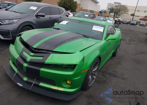 2011 Chevrolet Camaro 2Ss z USA, uszkodzony, nr VIN 2G1FK1EJ8B9124420